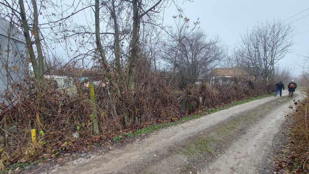 Парцел с къща Плевен