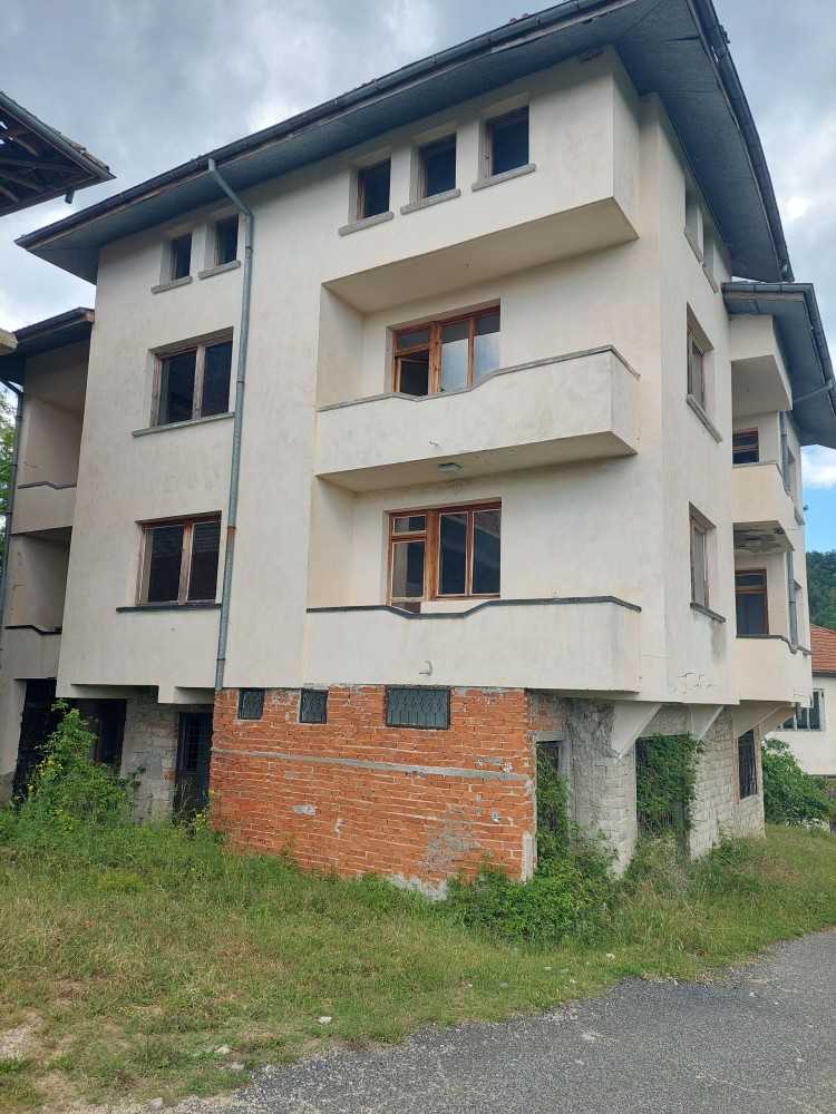 Етаж от къща Козарка