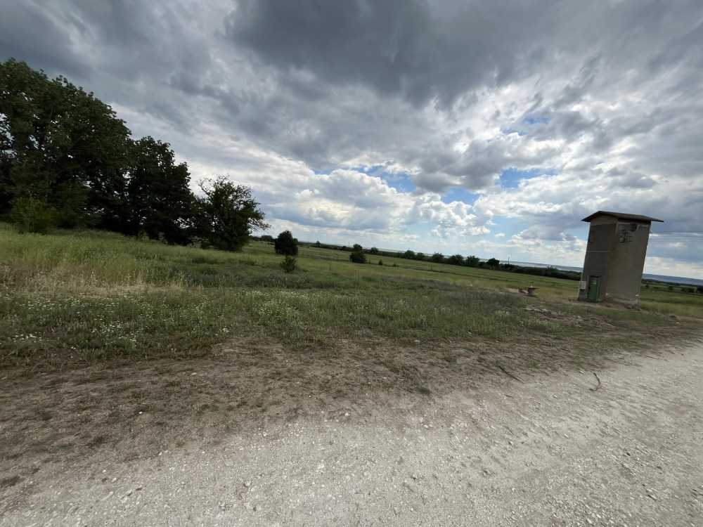 Производствен имот Загражден