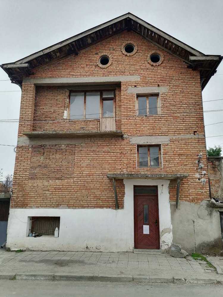 Жилищна сграда Исперихово