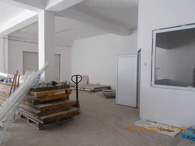 Производствен имот Белащица