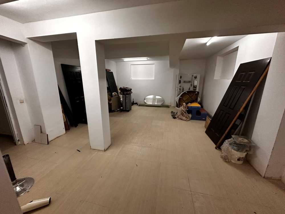 Склад Несебър