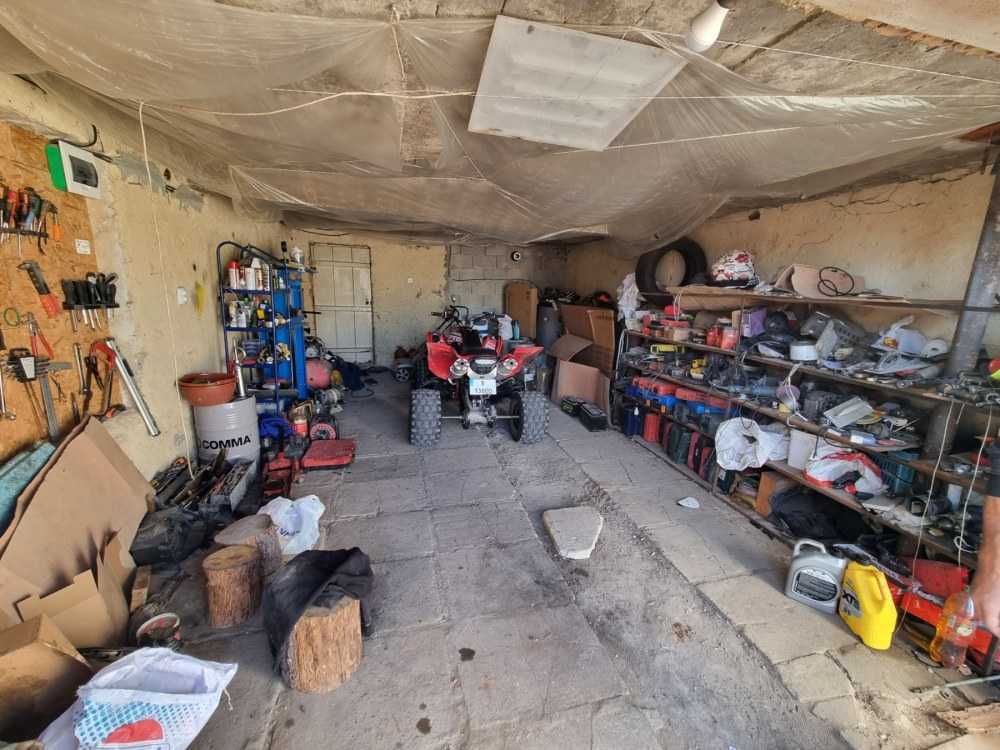 Гараж Девня