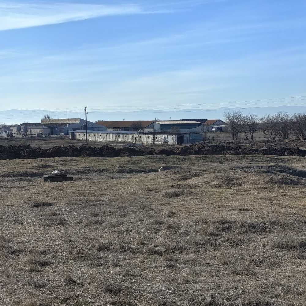 Земеделска земя Брезово