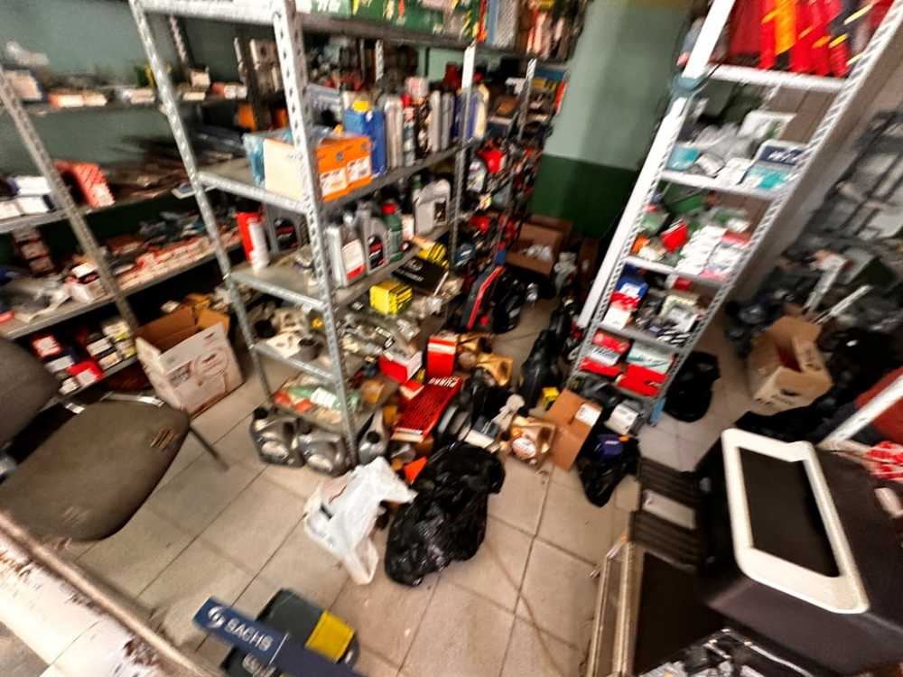 Търговски имот Айтос