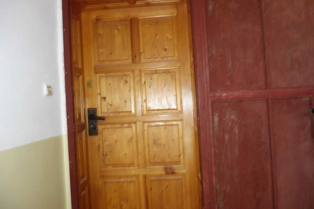 Тристаен апартамент Велико Търново