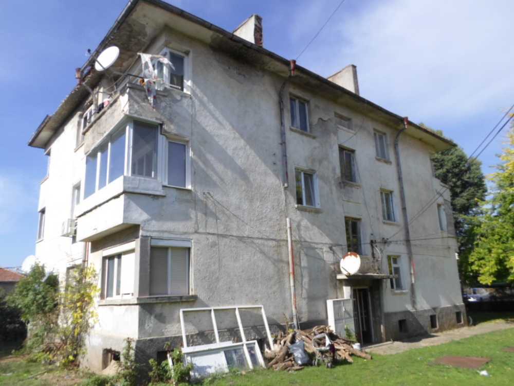 Тристаен апартамент Малко Търново