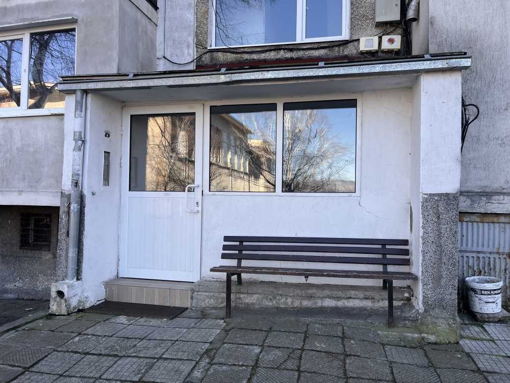 Тристаен апартамент Кърджали