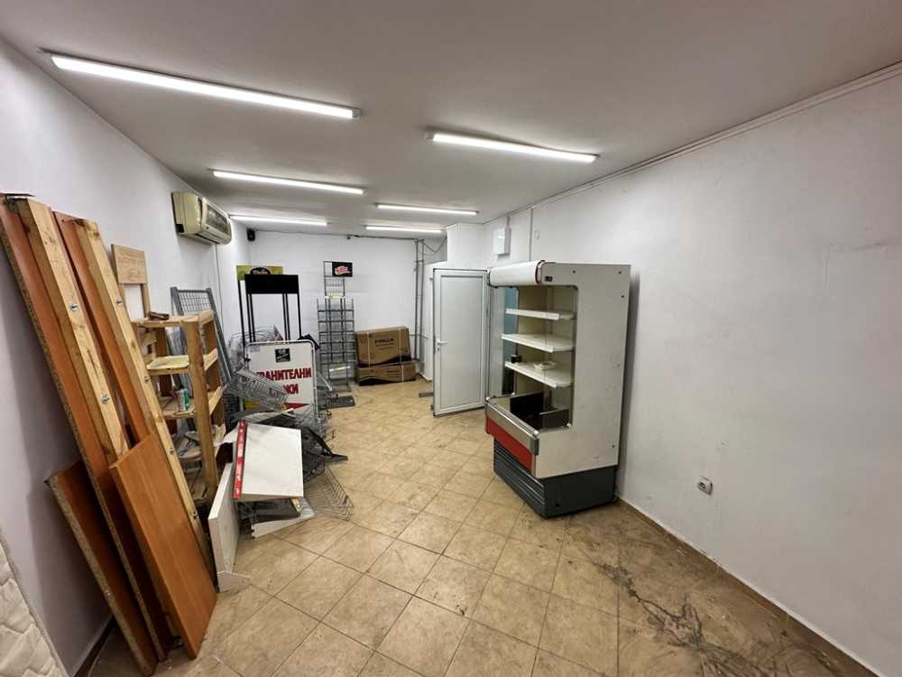 Търговски имот Обзор