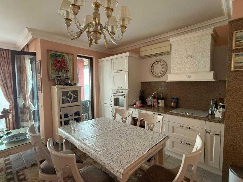 Многостаен апартамент в Созопол