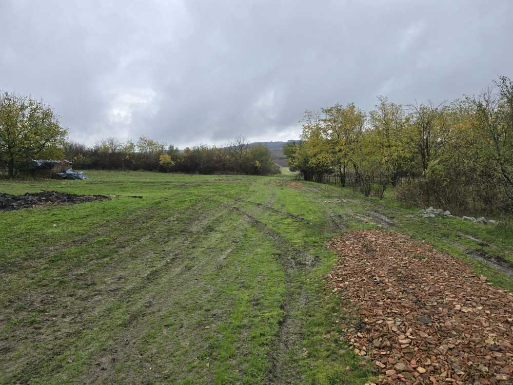 Парцел в Добри дял