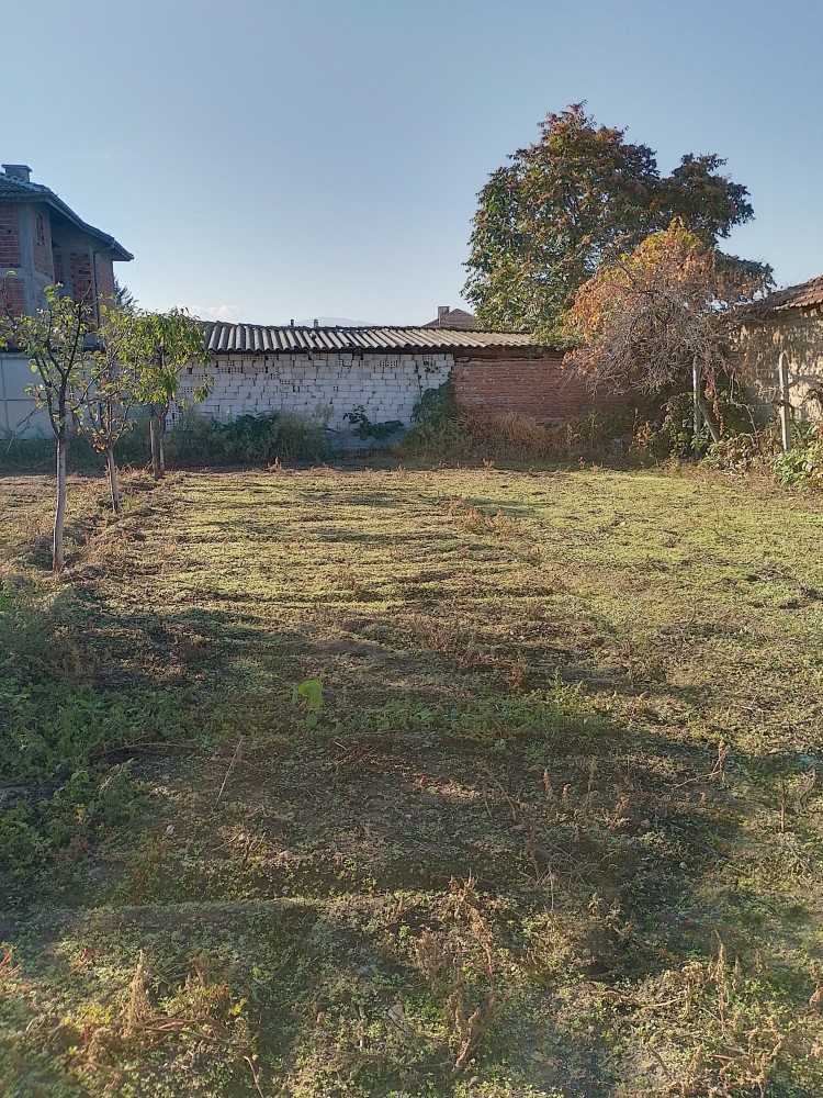 Парцел в Цалапица