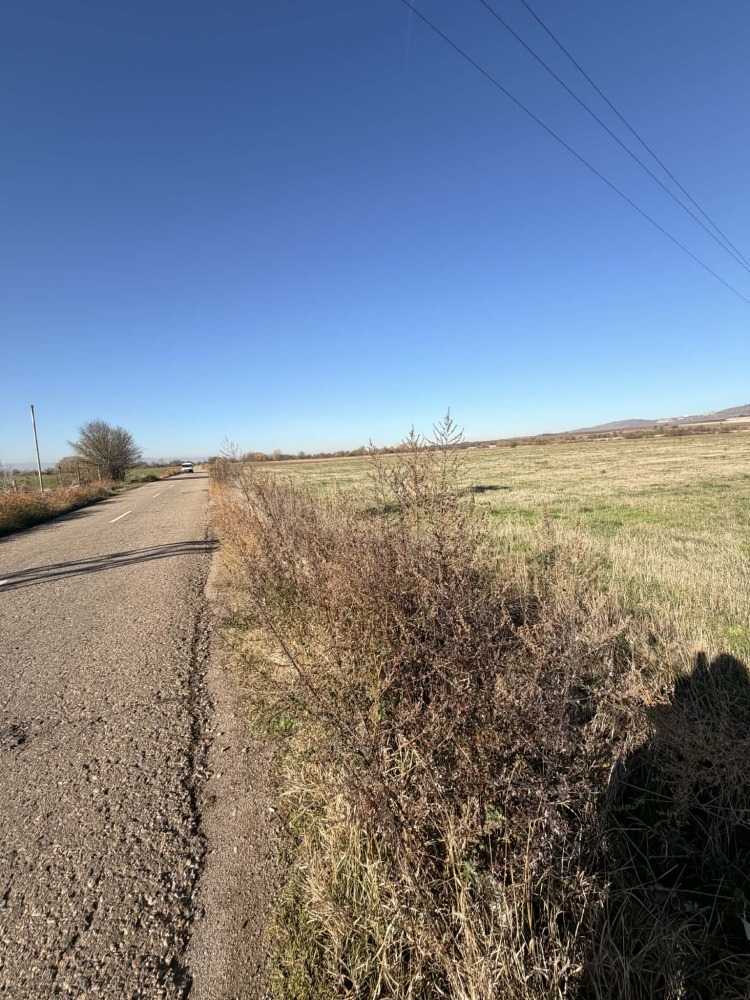 Земеделска земя Доброславци