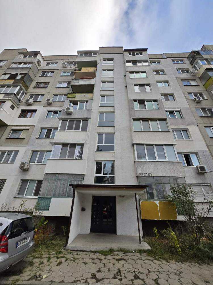 Тристаен апартамент в София, гр. София, район Красна поляна, ж.к. &bdquo;Красна поляна III част&ldquo;, бл. 344, вх. Г, ет. 8, ап. 92