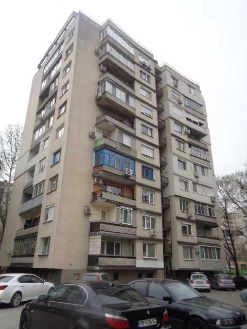 Двустаен апартамент в Пловдив, бул.България №198