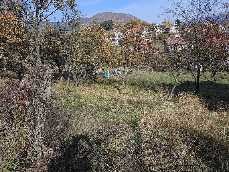 Парцел в Своге, гр. Костинброд, ул. "Георги Сава Раковски" № 11, ет. 2