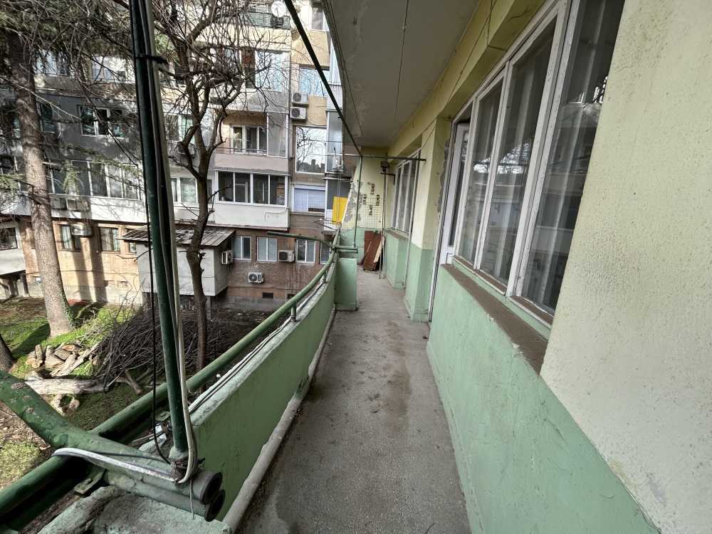 Двустаен апартамент в Велико Търново, гр. Велико Търново, ул. "Васил Левски" №29, вх. В, ет. 2, ап. 42
