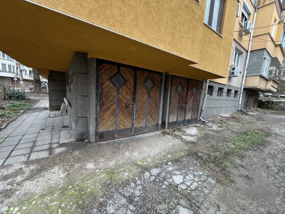 Гараж в Плевен, ул. "Стара планина", № 11, ет. 0, гараж 9