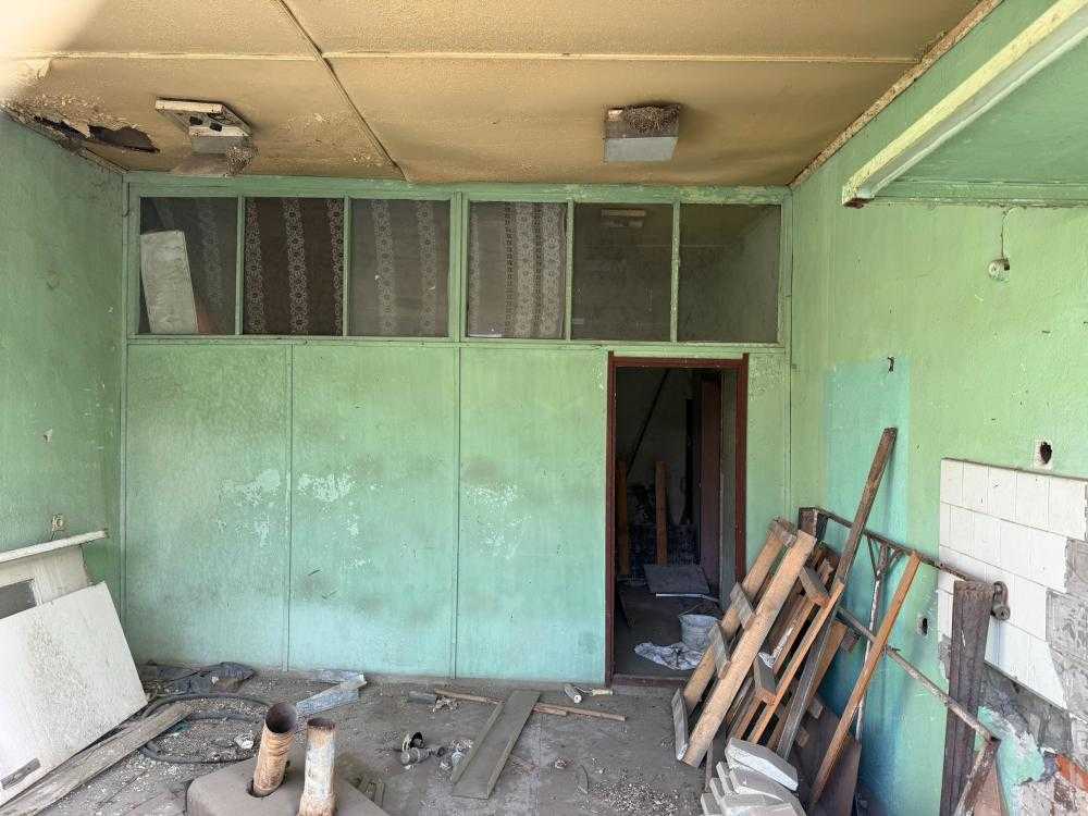 Търговски имот в Карнобат, гр.Карнобат, ул. Никола Вапцаров, №4