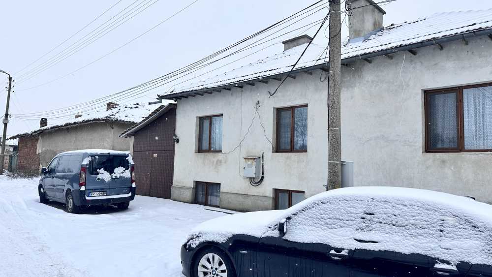 Къща с парцел в Дянково, село Дянково, община Разград, област Разград, улица "Марица" № 18