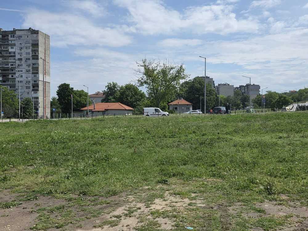 Парцел в Русе, 410/2026 - ул. Вискяр планина № 13