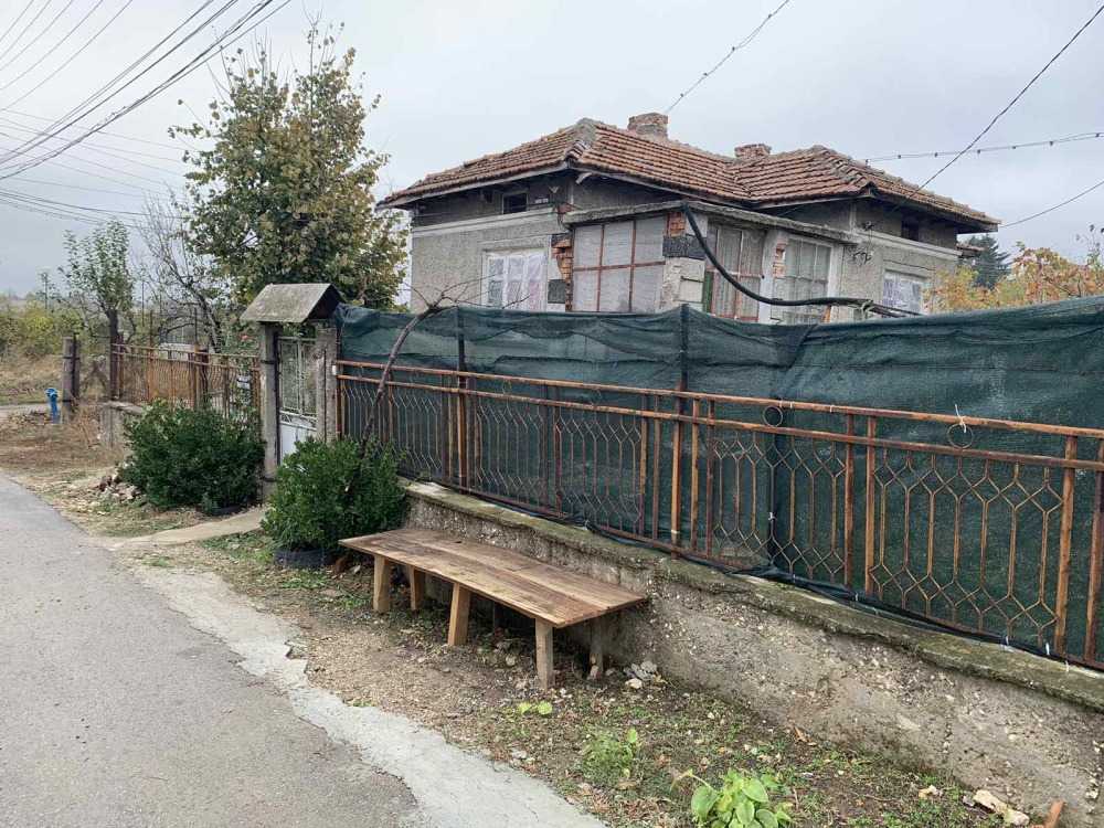 Къща в Кубрат, гр.Кубрат, ул. Панайот Хитов № 16