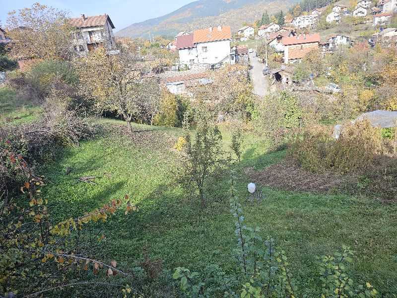 Парцел в Своге, гр. Костинброд, ул. "Георги Сава Раковски" № 11, ет. 2