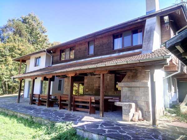 Парцел с къща в Рибарица, с. Рибарица, местност "Въртопете"
