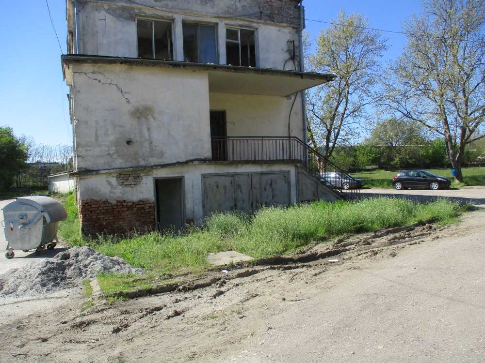 Производствен имот в Бяла, ГР. БЯЛА, УЛ. КОЛЮ ФИЧЕТО 4