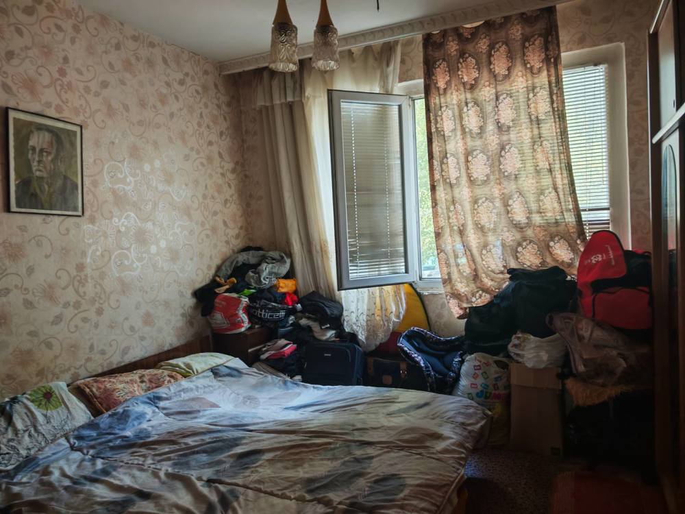 Тристаен апартамент в Варна, гр.Варна, район Младост, ЖК Възраждане, бл.63,, вх.2, ет.1, ап.27