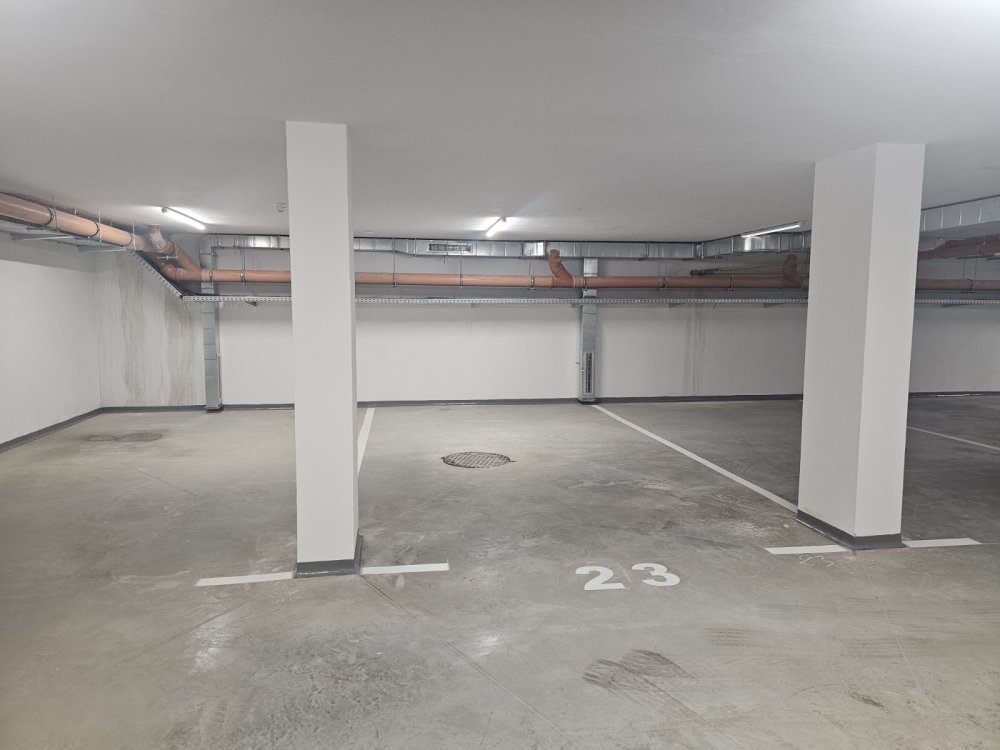 Паркомясто в Варна, гр. Варна, п.к. 9000, ж.к. СВЕТИ НИКОЛА - ГОЛФ КЛУБ, бл. 9, ет. -1