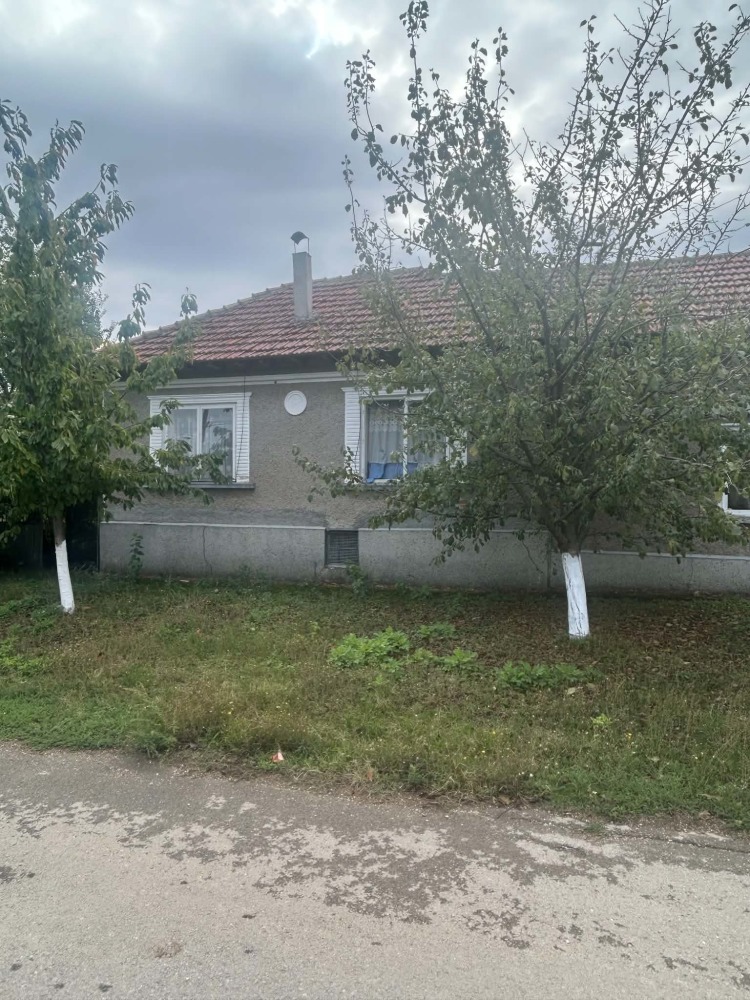 Парцел с къща в Тетово, гр. Русе, ул.&rdquo;Георги Сава Раковски" № 13