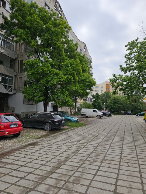 Многостаен апартамент в Пловдив, гр. Пловдив, район Тракия, п.к.4000, ж.к. Тракия, блок 286, вход &bdquo;Б&ldquo;, ет.4, ап.12/33,